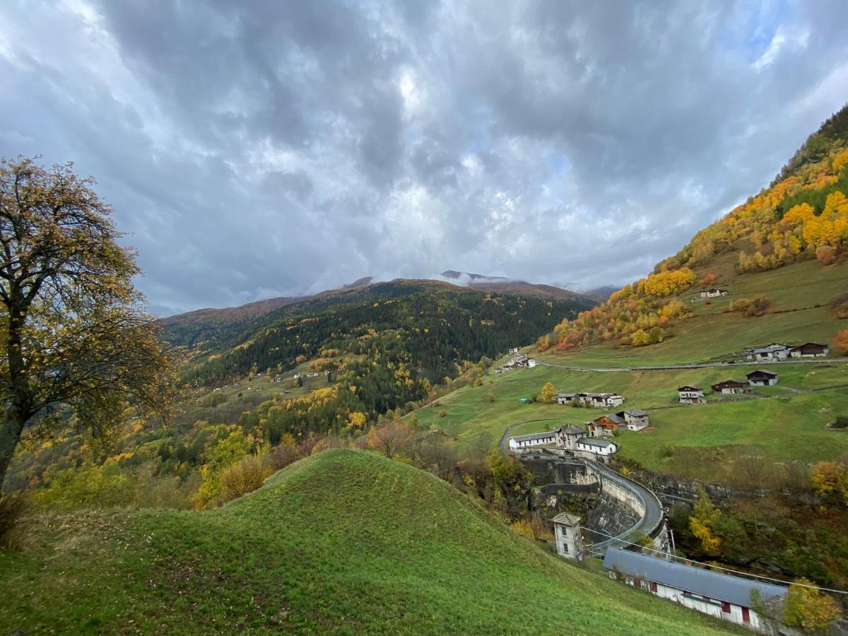 Baita Valtellina. Relax Nel Cuore Delle Alpi Grosio Exterior photo